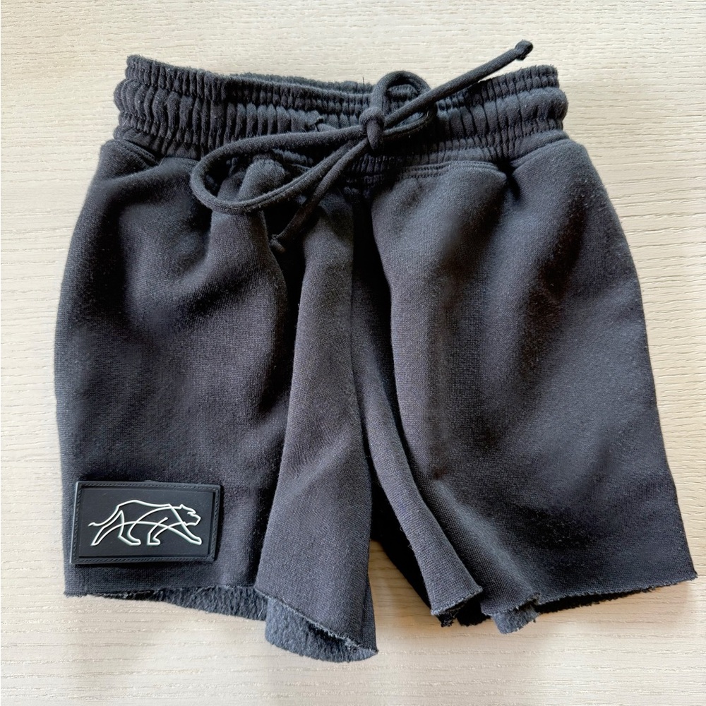 Tiger Friday | Utility Sweatshort | Black | AXS